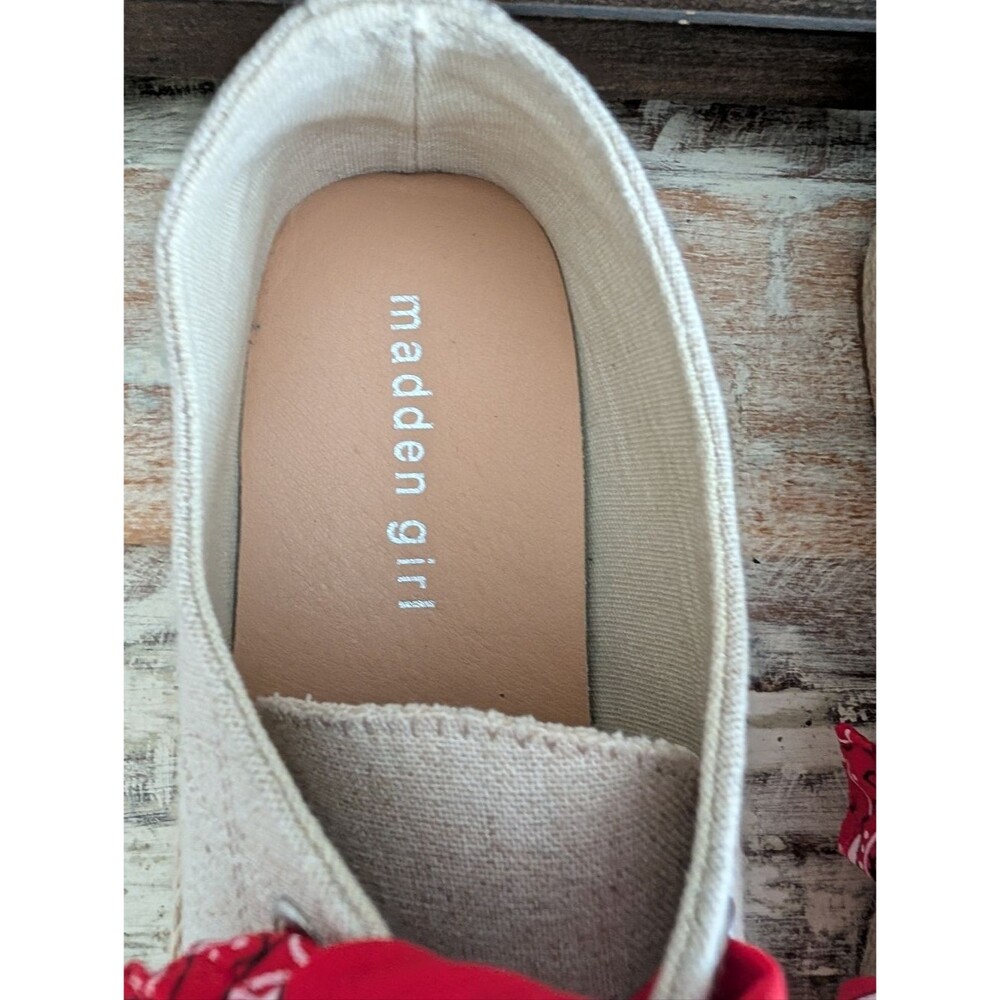 Madden Girl Mimii Bandana Lace Espadrille Platform Sneakers Oatmeal Multi Size 8 - Picture 5 of 6
